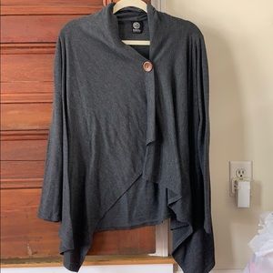 Women’s size large gray button wrap top